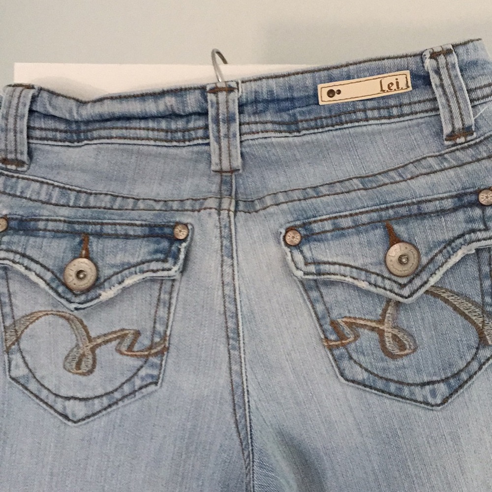 L.E.I. Jeans